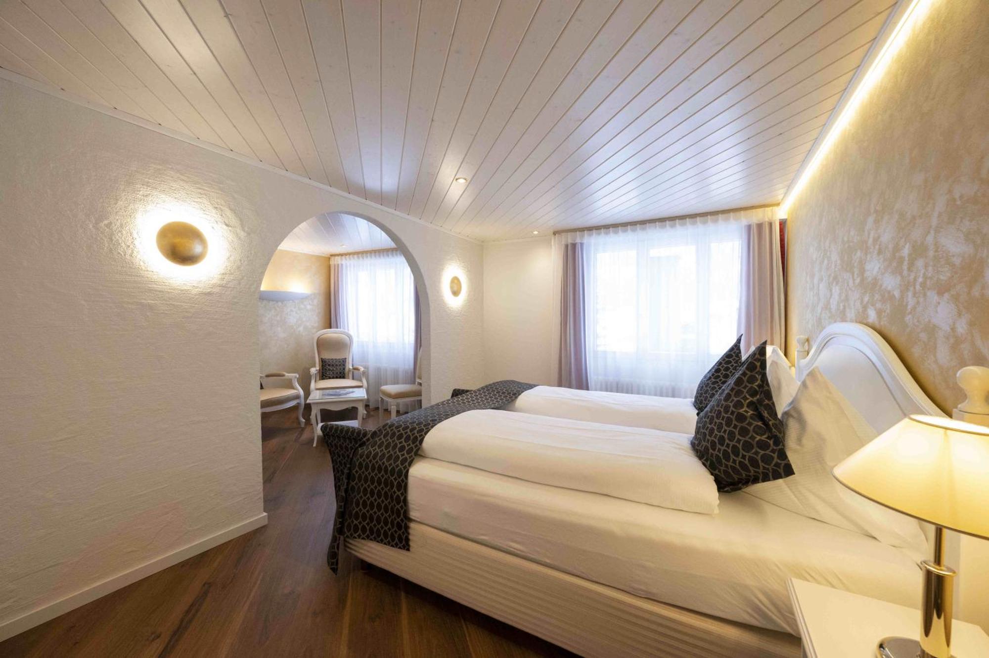 Seilers Vintage Hotel & Spa คันเดอร์ชเตค ภายนอก รูปภาพ
