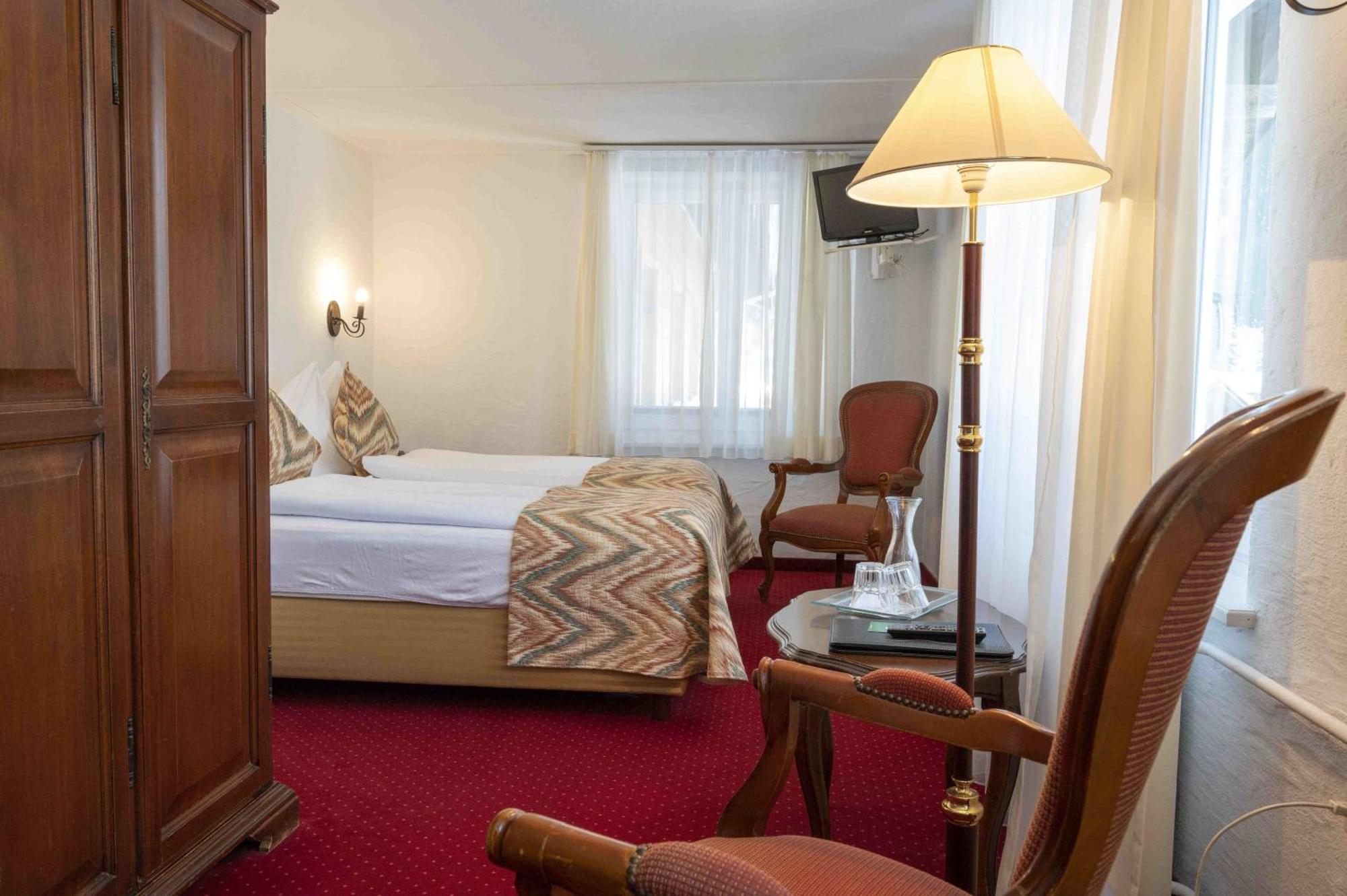 Seilers Vintage Hotel & Spa คันเดอร์ชเตค ภายนอก รูปภาพ